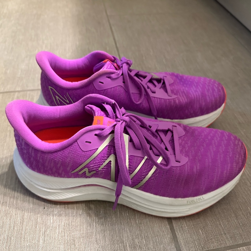 New Balance Sneakers Size 9